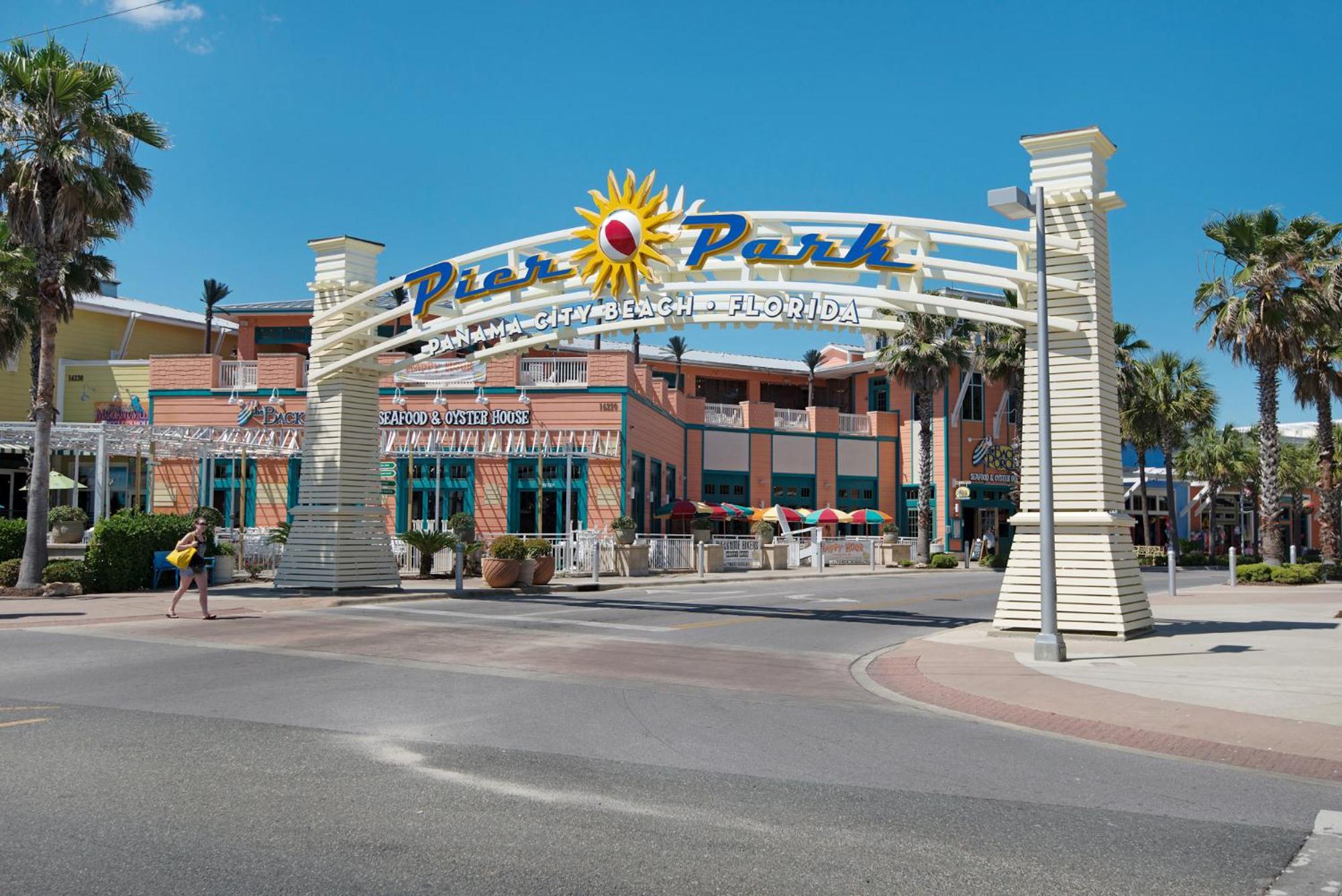 Spacious Waterfront Townhome - Just A Short Walk To Pier Park Panama City Beach